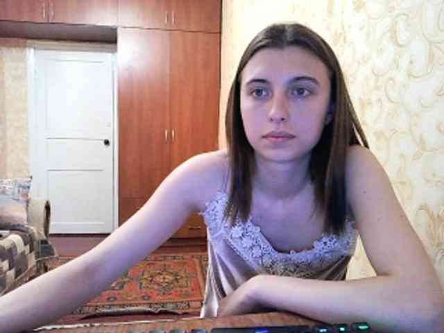MilaBels webcam