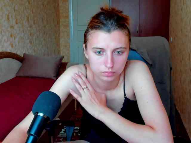MilaBels webcam