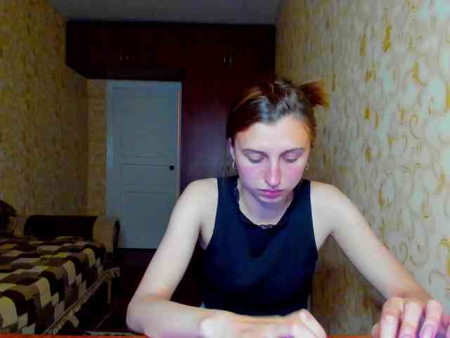MilaBels webcam