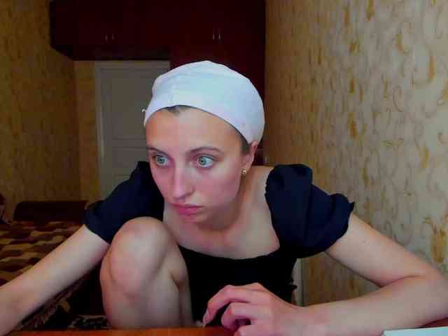 MilaBels webcam