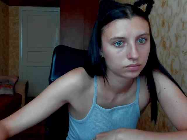 MilaBels webcam