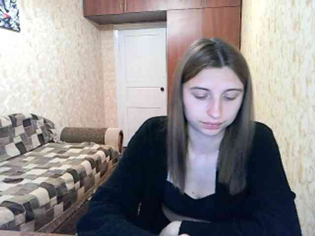 MilaBels webcam