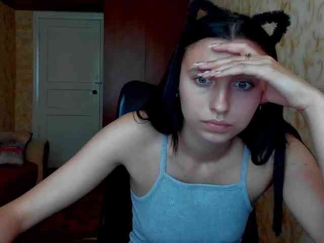 MilaBels webcam