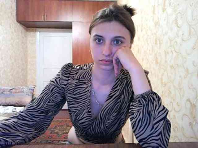 MilaBels webcam