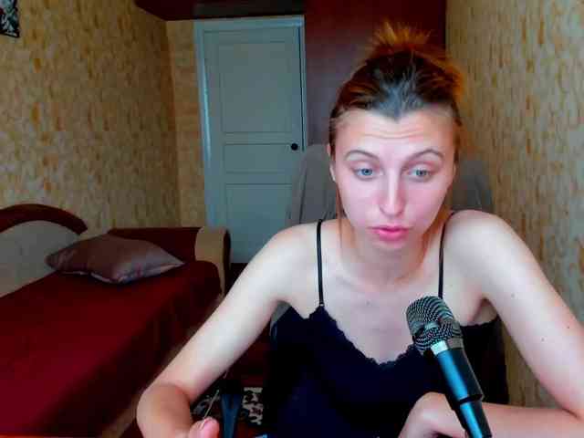MilaBels webcam