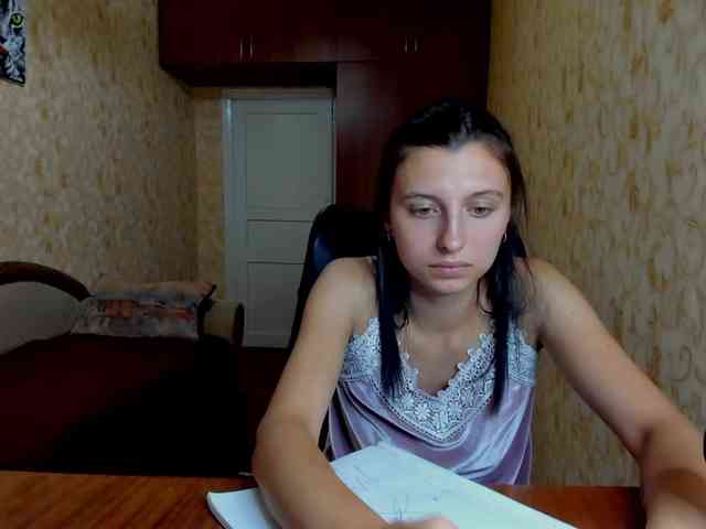 MilaBels webcam