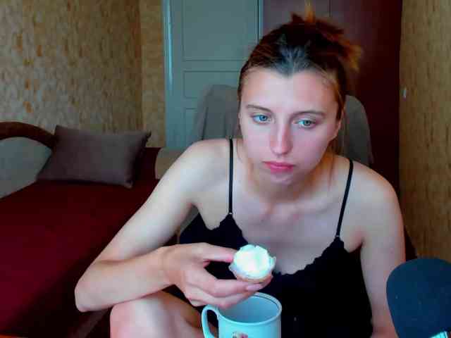 MilaBels webcam