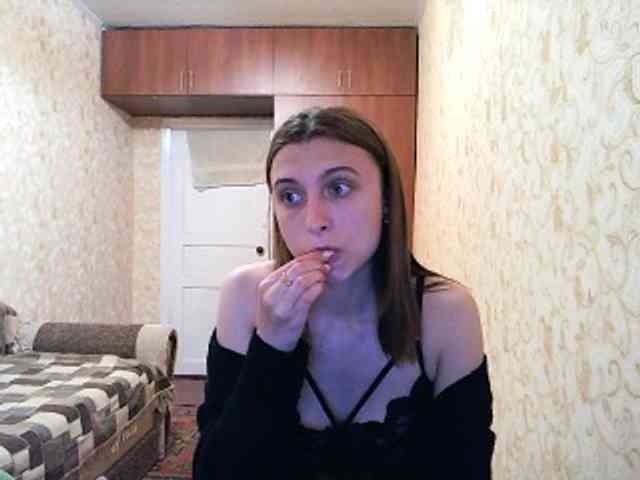 MilaBels webcam