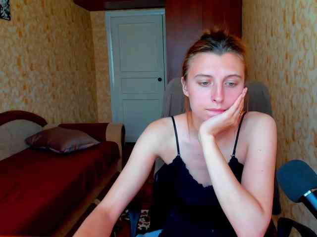 MilaBels webcam