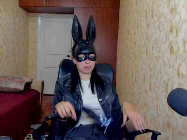 MilaBels webcam
