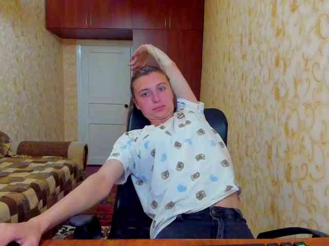 MilaBels webcam