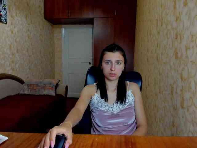 MilaBels webcam
