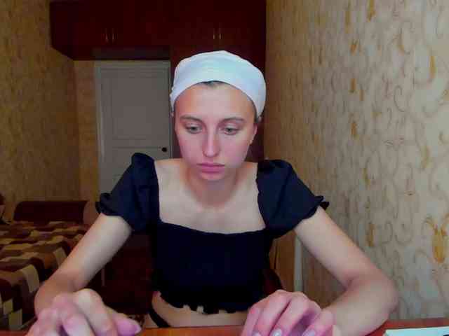 MilaBels webcam