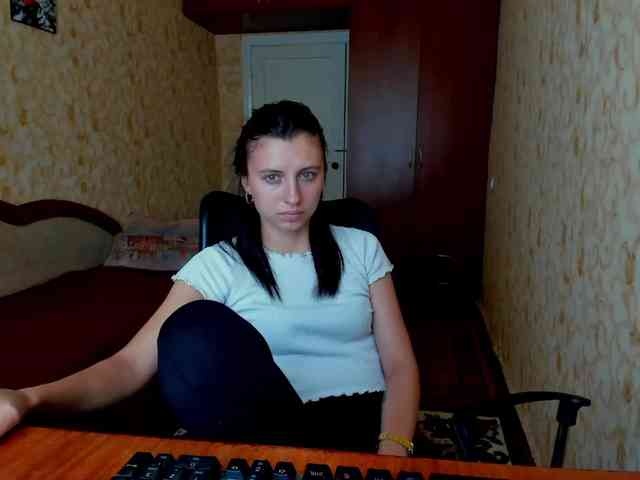 MilaBels webcam