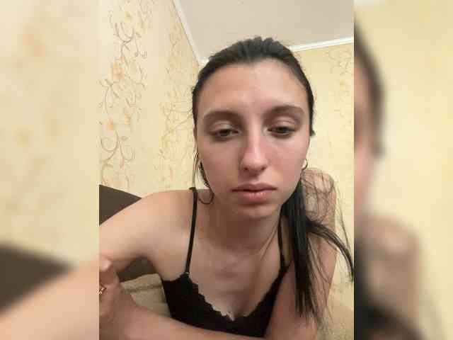 MilaBels webcam