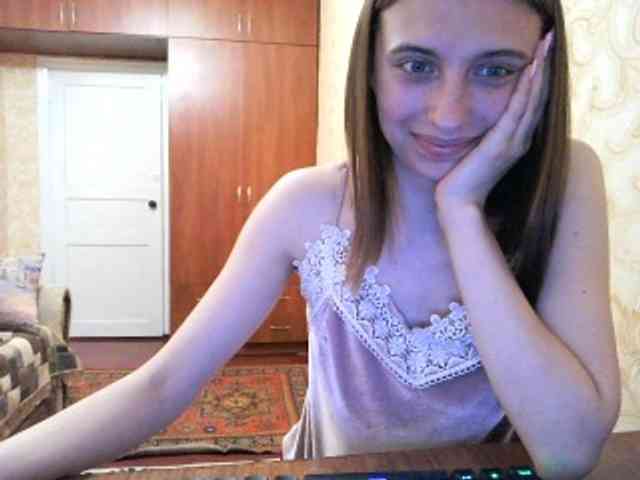 MilaBels webcam