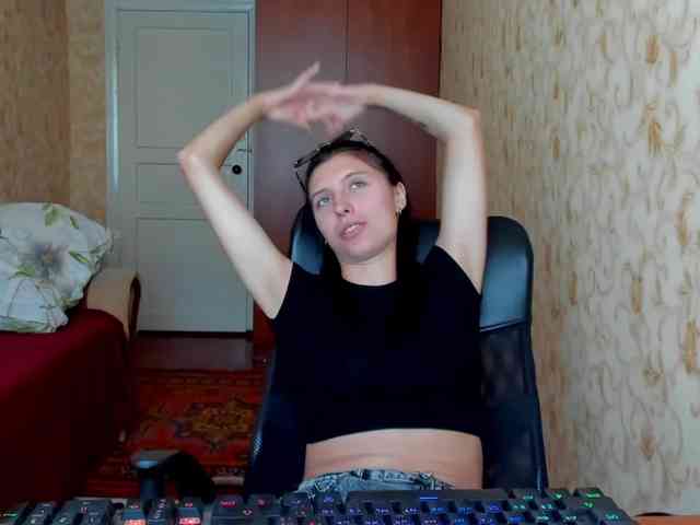 MilaBels webcam