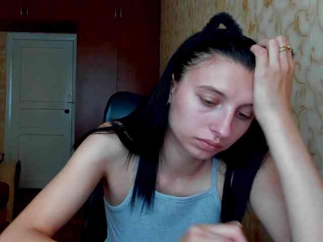 MilaBels webcam