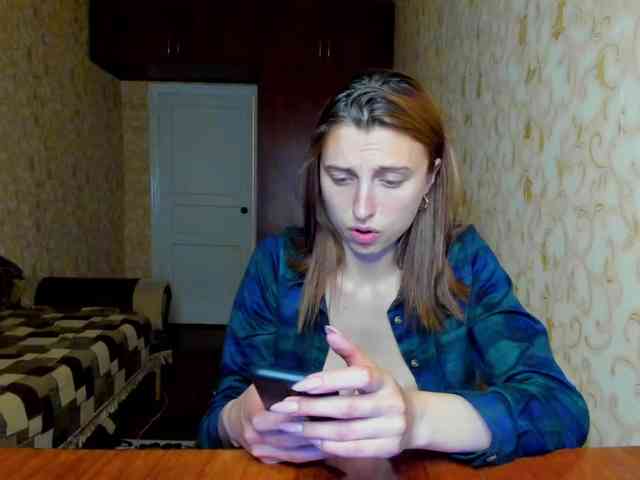 MilaBels webcam