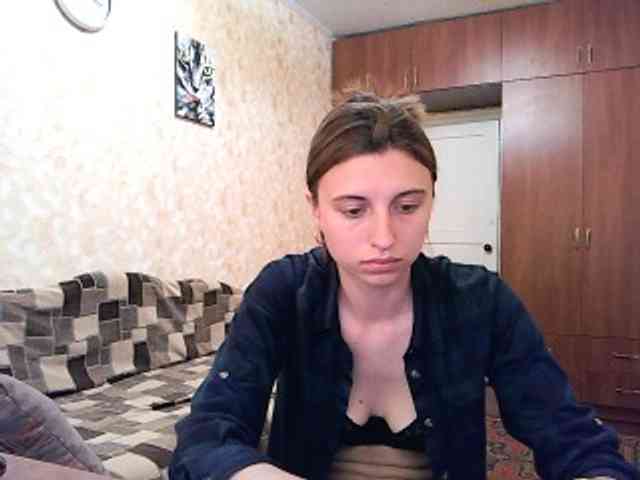 MilaBels webcam