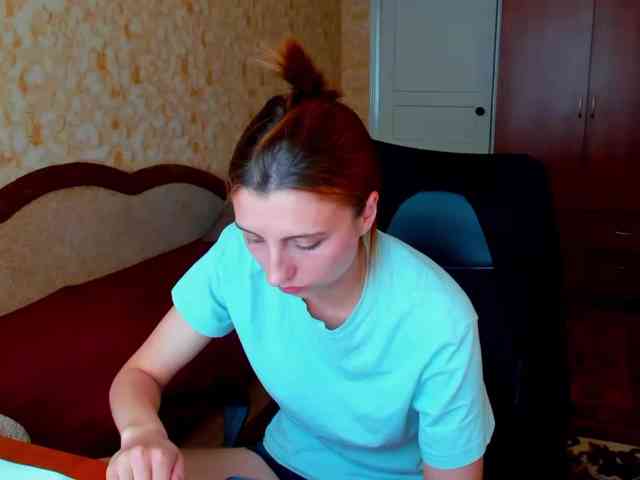 MilaBels webcam