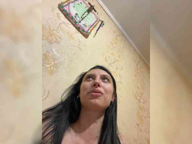 MilaBels webcam