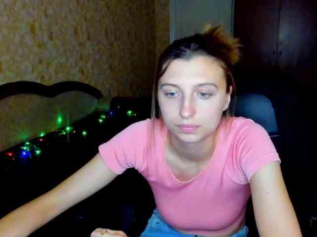MilaBels webcam