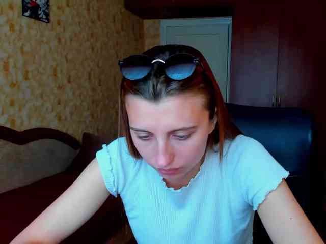 MilaBels webcam