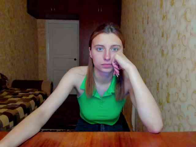 MilaBels webcam