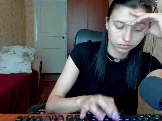 MilaBels webcam