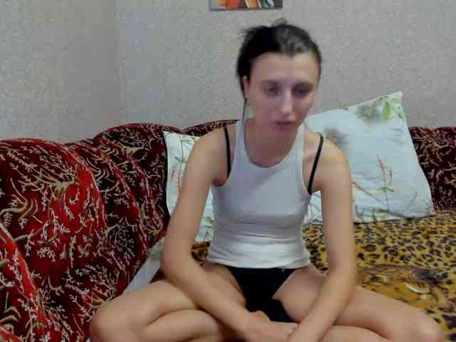 MilaBels webcam
