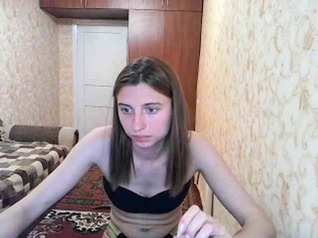 MilaBels webcam
