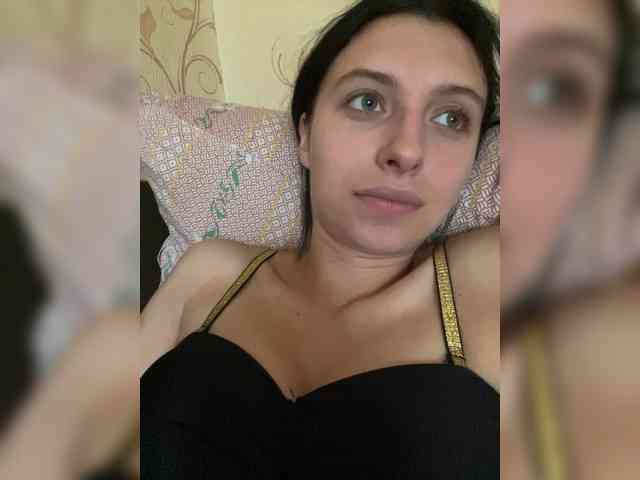 MilaBels webcam