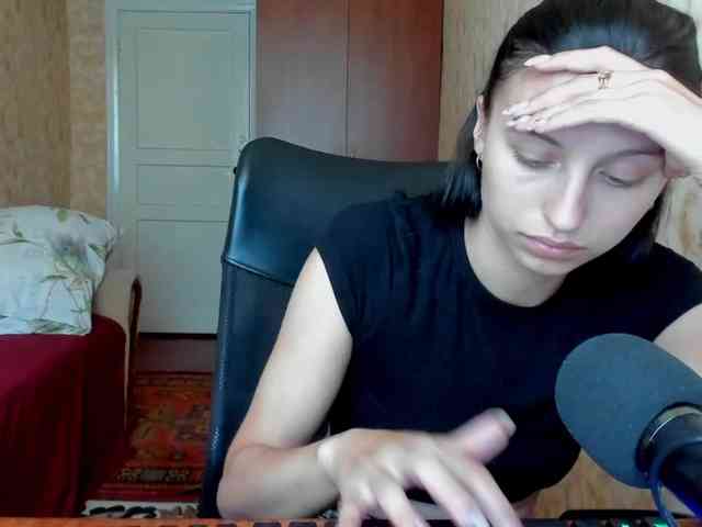 MilaBels webcam