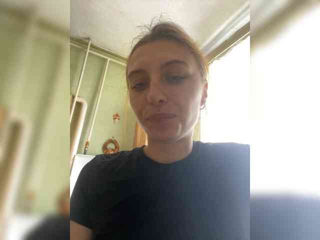 MilaBels webcam