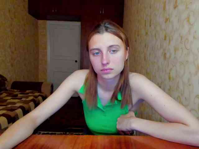 MilaBels webcam