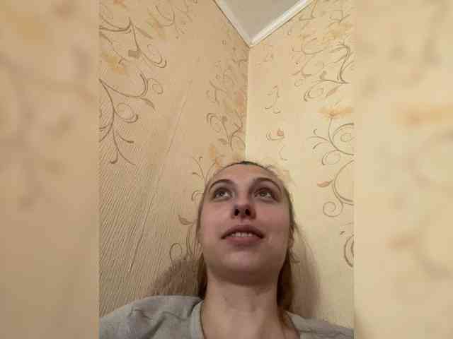 MilaBels webcam
