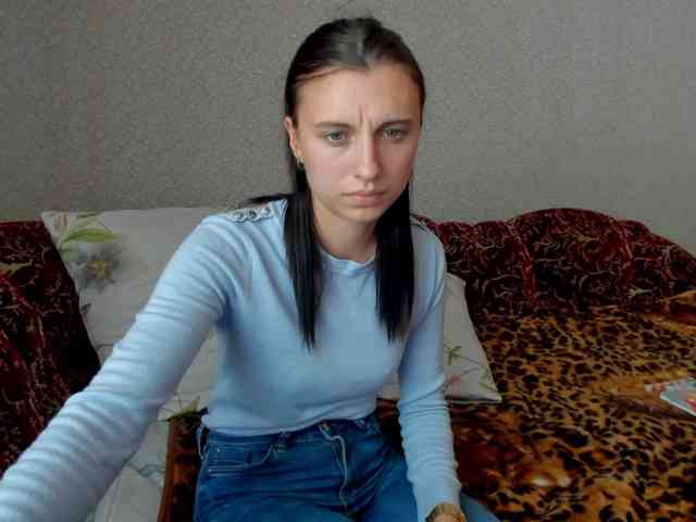 MilaBels webcam
