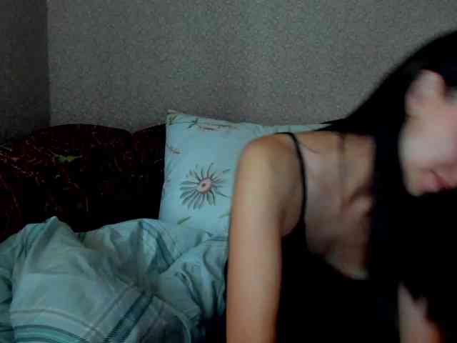 MilaBels webcam