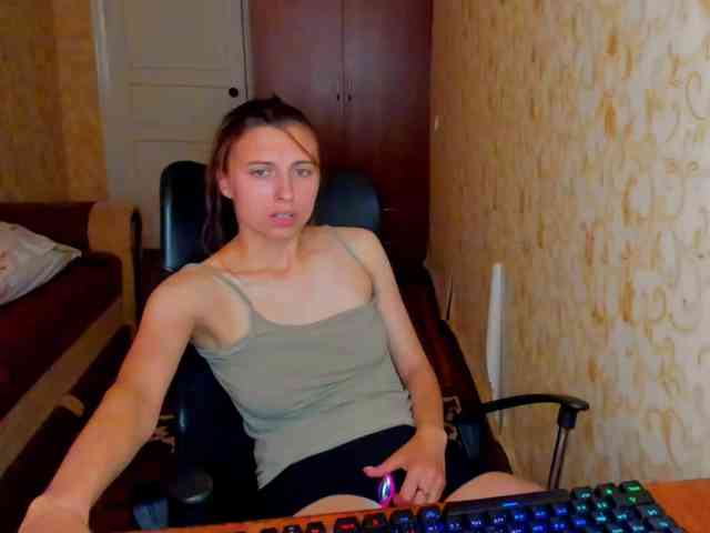 MilaBels webcam