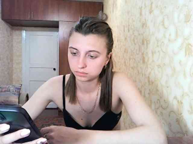 MilaBels webcam