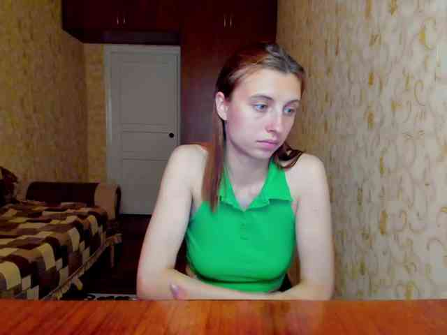 MilaBels webcam