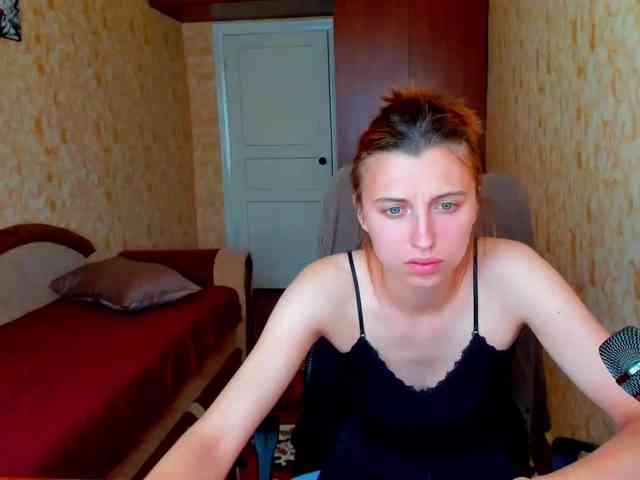 MilaBels webcam