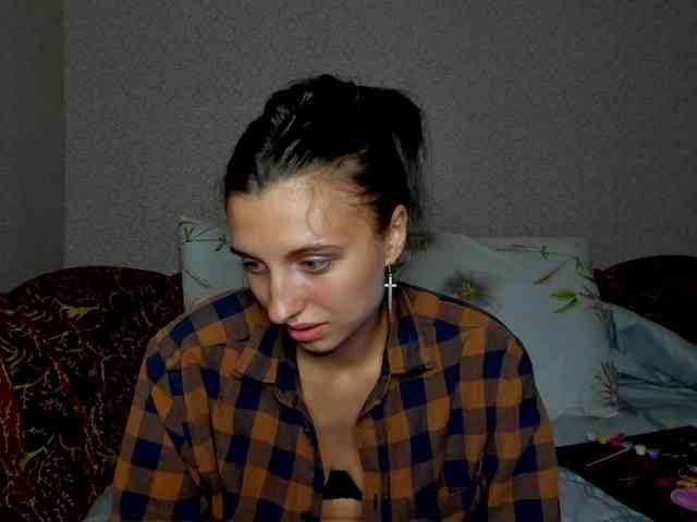 MilaBels webcam
