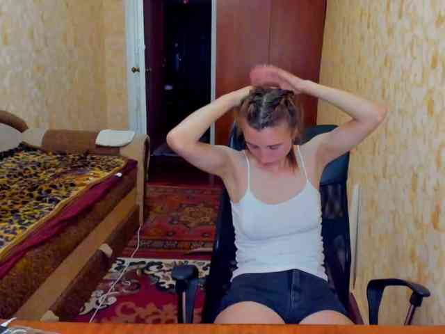 MilaBels webcam