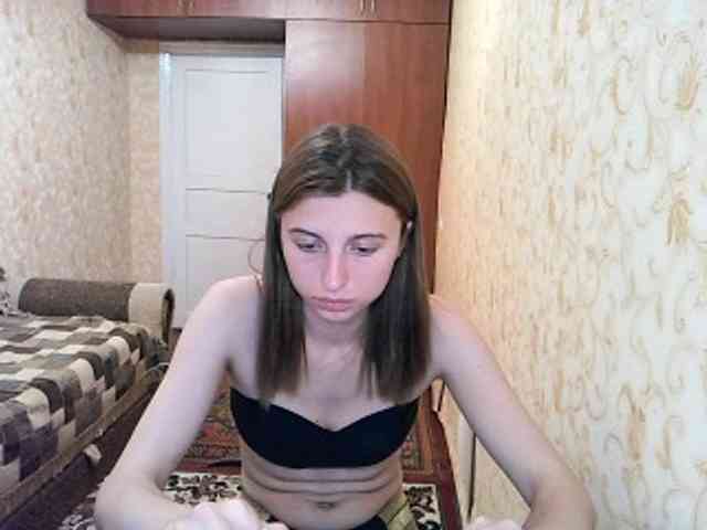 MilaBels webcam