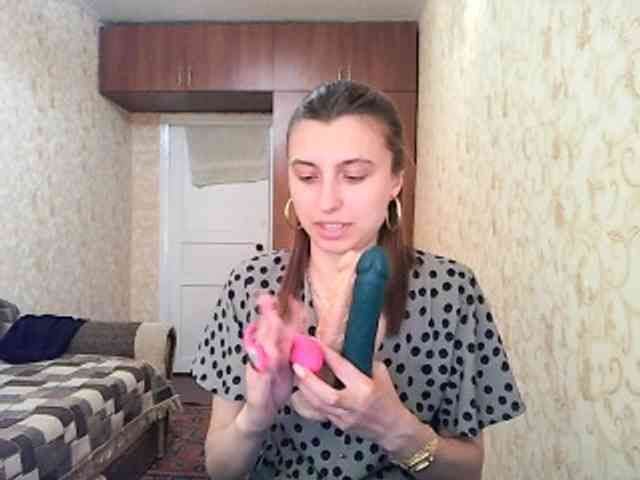 MilaBels webcam