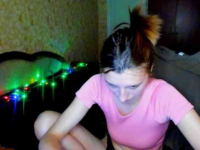 MilaBels webcam