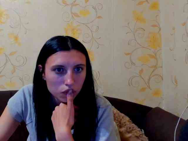 MilaBels webcam