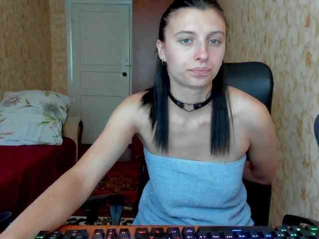 MilaBels webcam